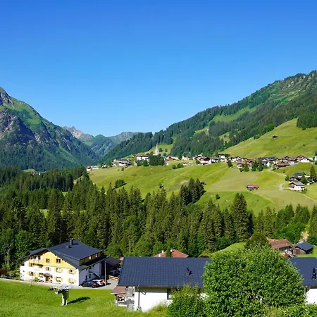 Gasthof Tannegg Mittelberg