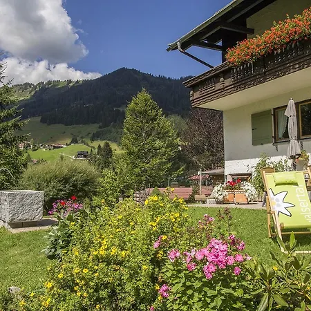 Gastehaus Tannegg *