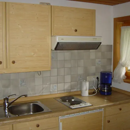 Gaestehaus Tannegg 3*