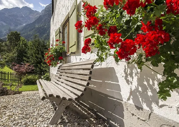 Gastehaus Tannegg 3*